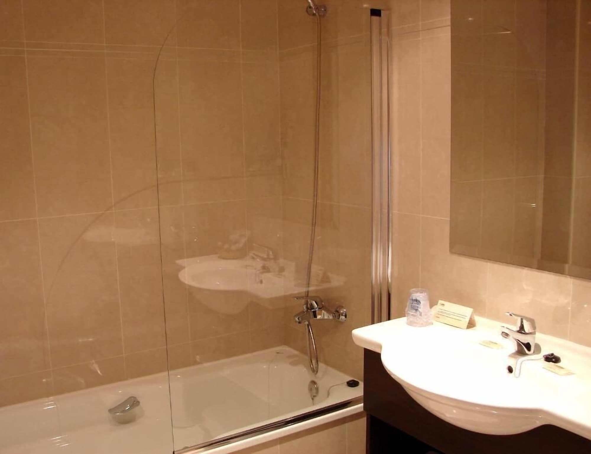 Hotel La Borona Gijon