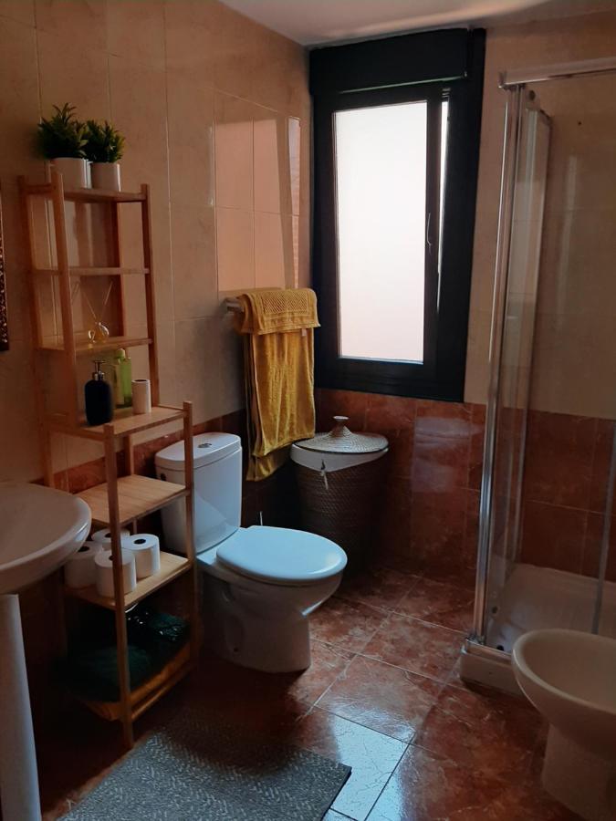 Apartment El Neru. En Zona Verde Y Junto Al Mar. *