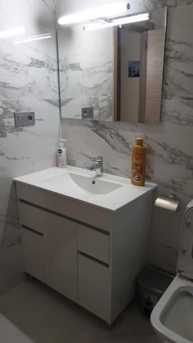 Apartamento En La Arena Con Terraza Interior Gijón