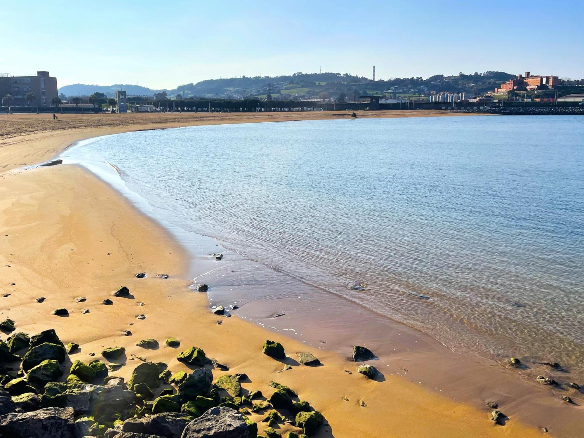Apartamento Completo En La Playa *