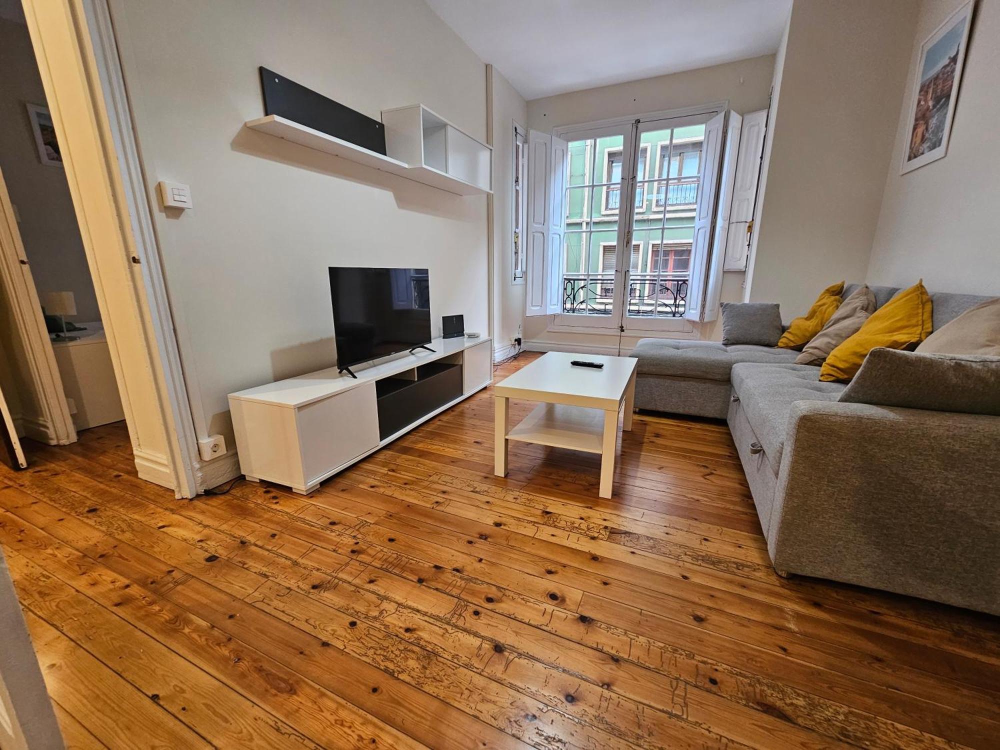 135b2 Precioso En Playa San Lorenzo * Gijon