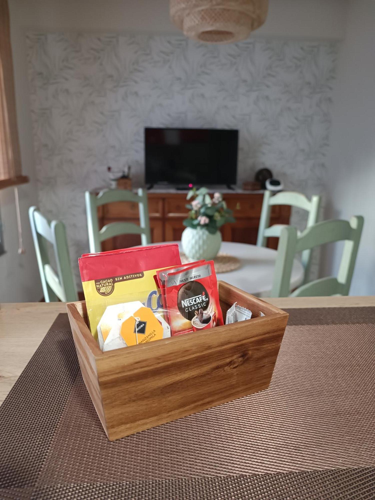 Apartment En La Ciudad, Con Patio -parking Gratis Gijon