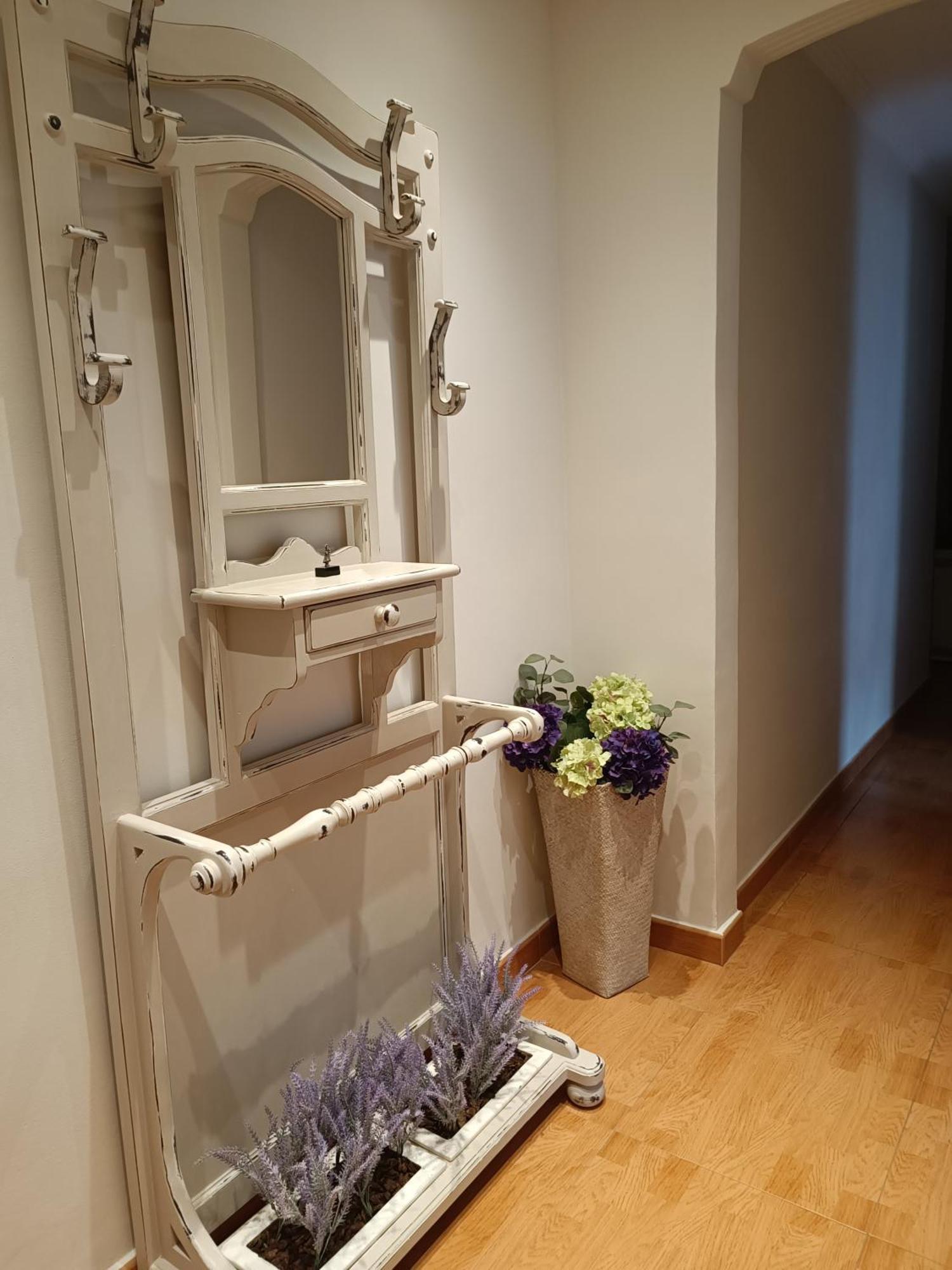 Apartment En La Ciudad, Con Patio -parking Gratis Gijon