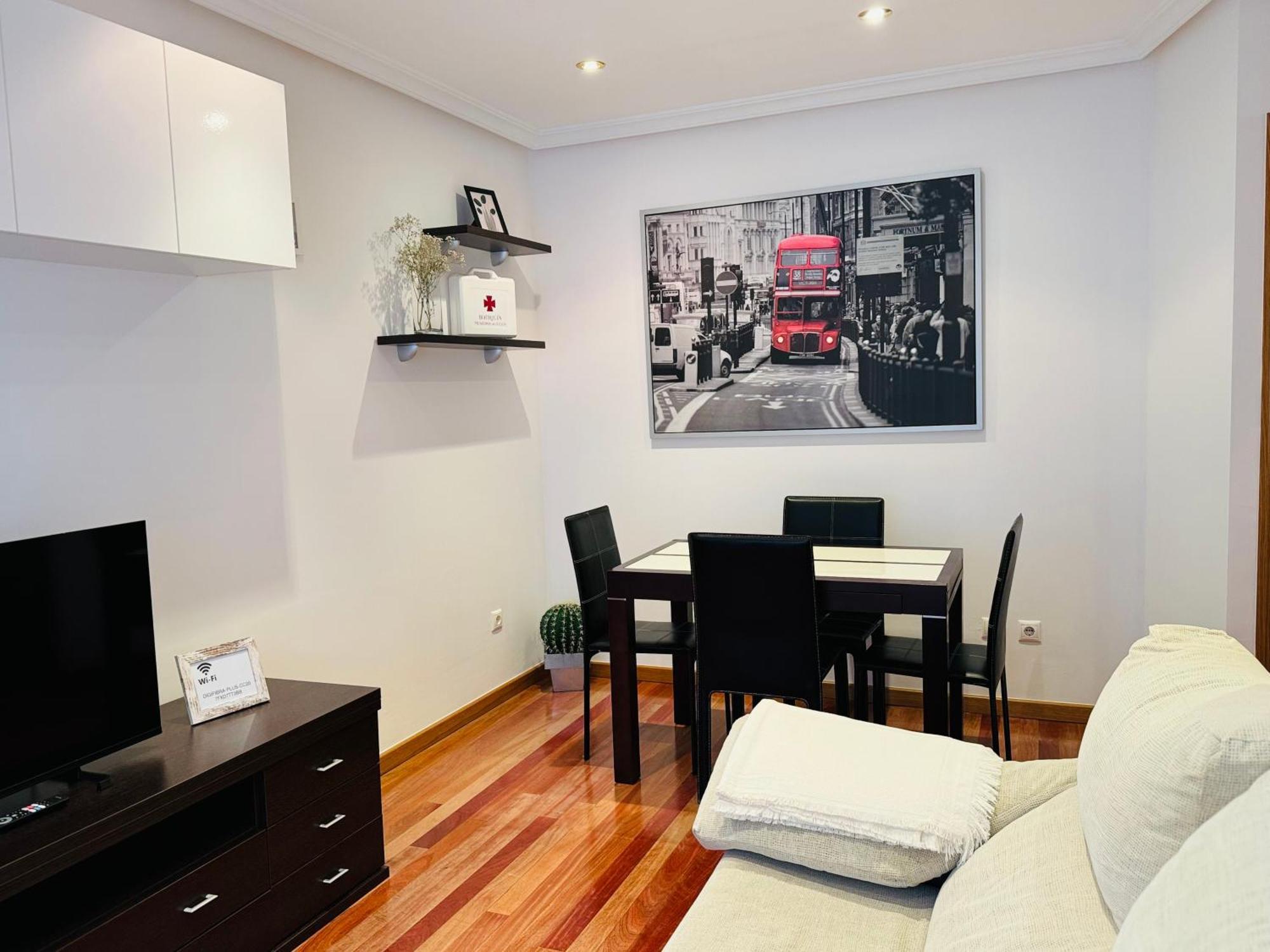 Santa Ana - Centro De - Wifi Apartment Gijon