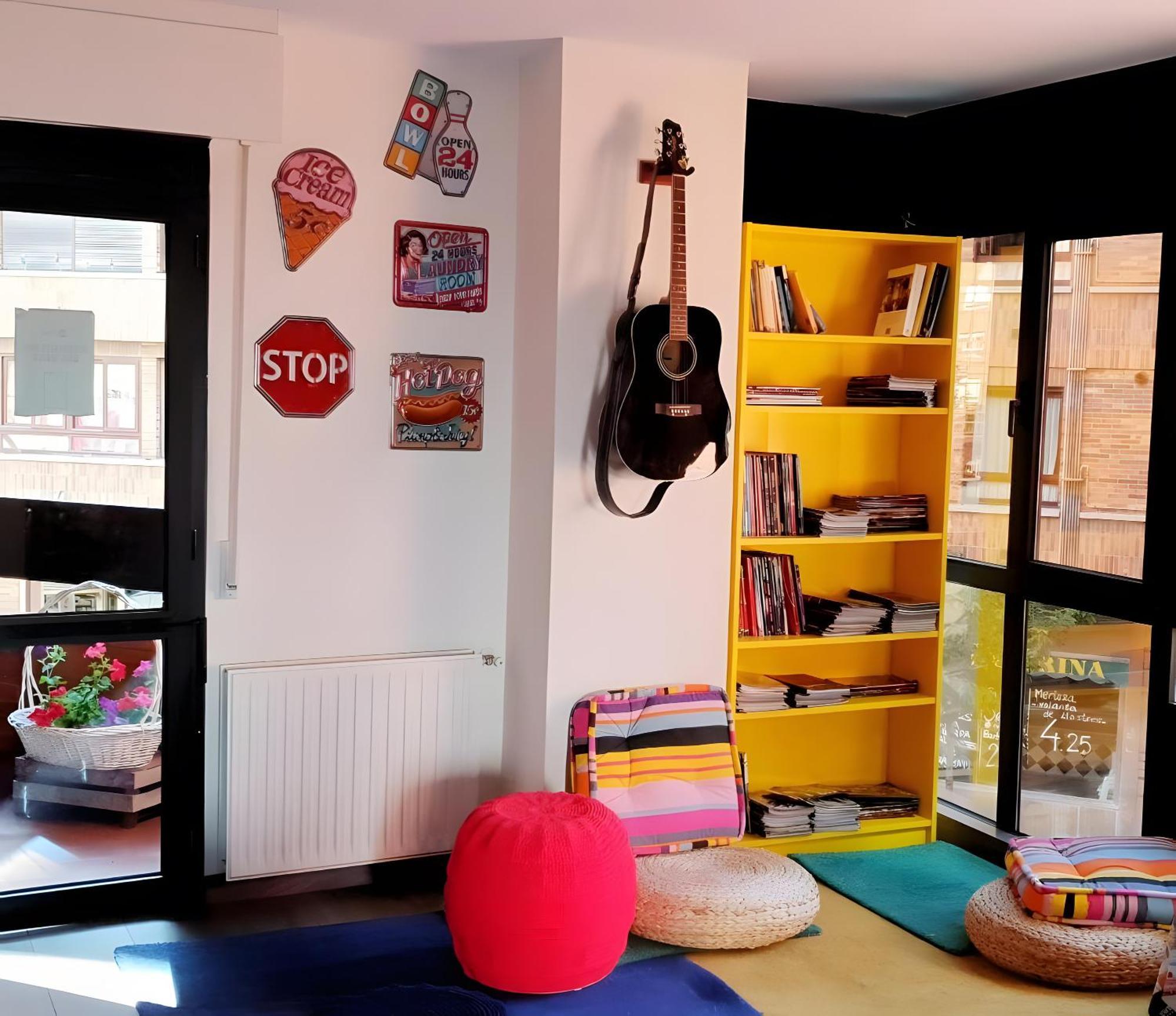Bed and breakfast Life Magenta Gijón