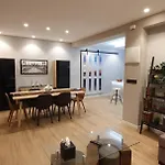Dindurra Lux