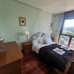 Acacias - Piso amplio en Playa de Poniente para 6personas con garaje