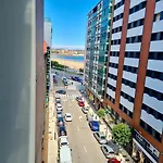 Precioso Piso Para 6 Personas En La Playa De San Lorenzo