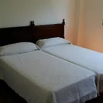 Chalet En Somio Con Finca Independiente