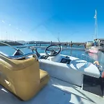 Hotel Boat Cardeli