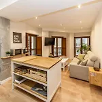 Cozy Apartment In The Heart Of Gijon