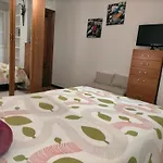 Apartamento de 2 hab. con todo lo necesario.