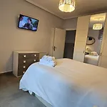 Piso Moderno Severo Ochoa 31