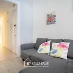 Myhousespain - Apartamento Renovado En Edificio Clasico
