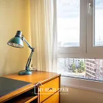 Amplio apartamento con vistas en pleno centro
