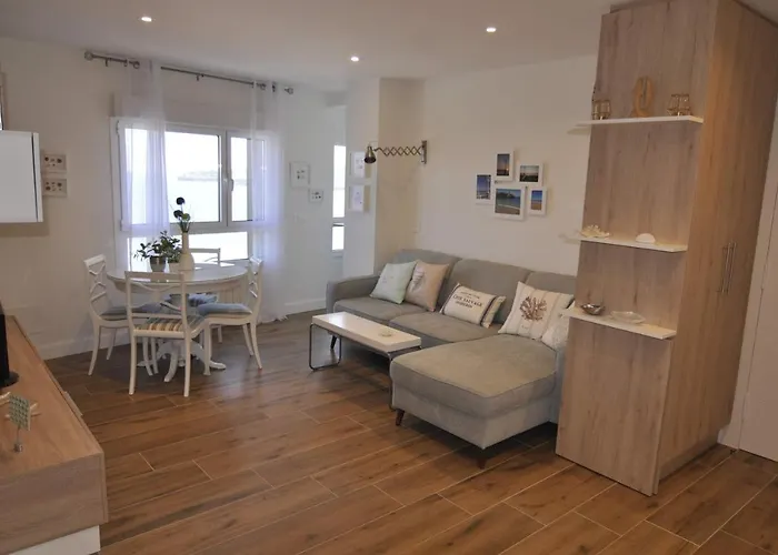 Piso De Lujo En 1 Linea De Playa Y Centro De Gijon