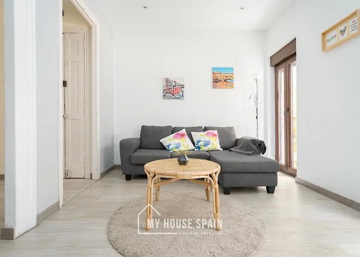 Myhousespain - Apartamento Renovado En Edificio Clasico