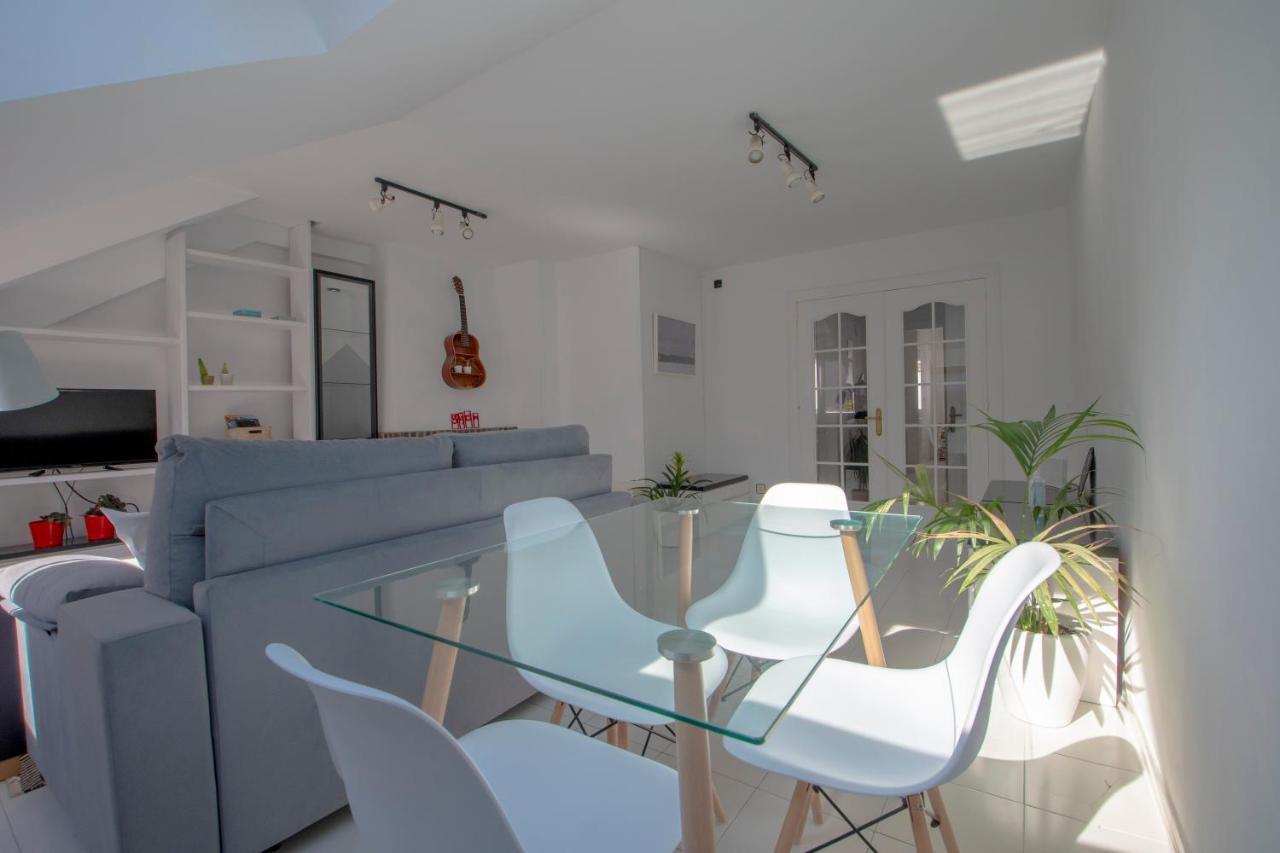 Apartamento En Pleno Centro, Con Vistas Al Mar Apartamento *