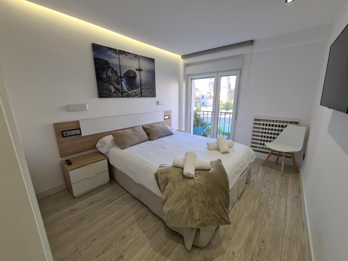 104a A Estrenar 11 Personas Centro Apartamento