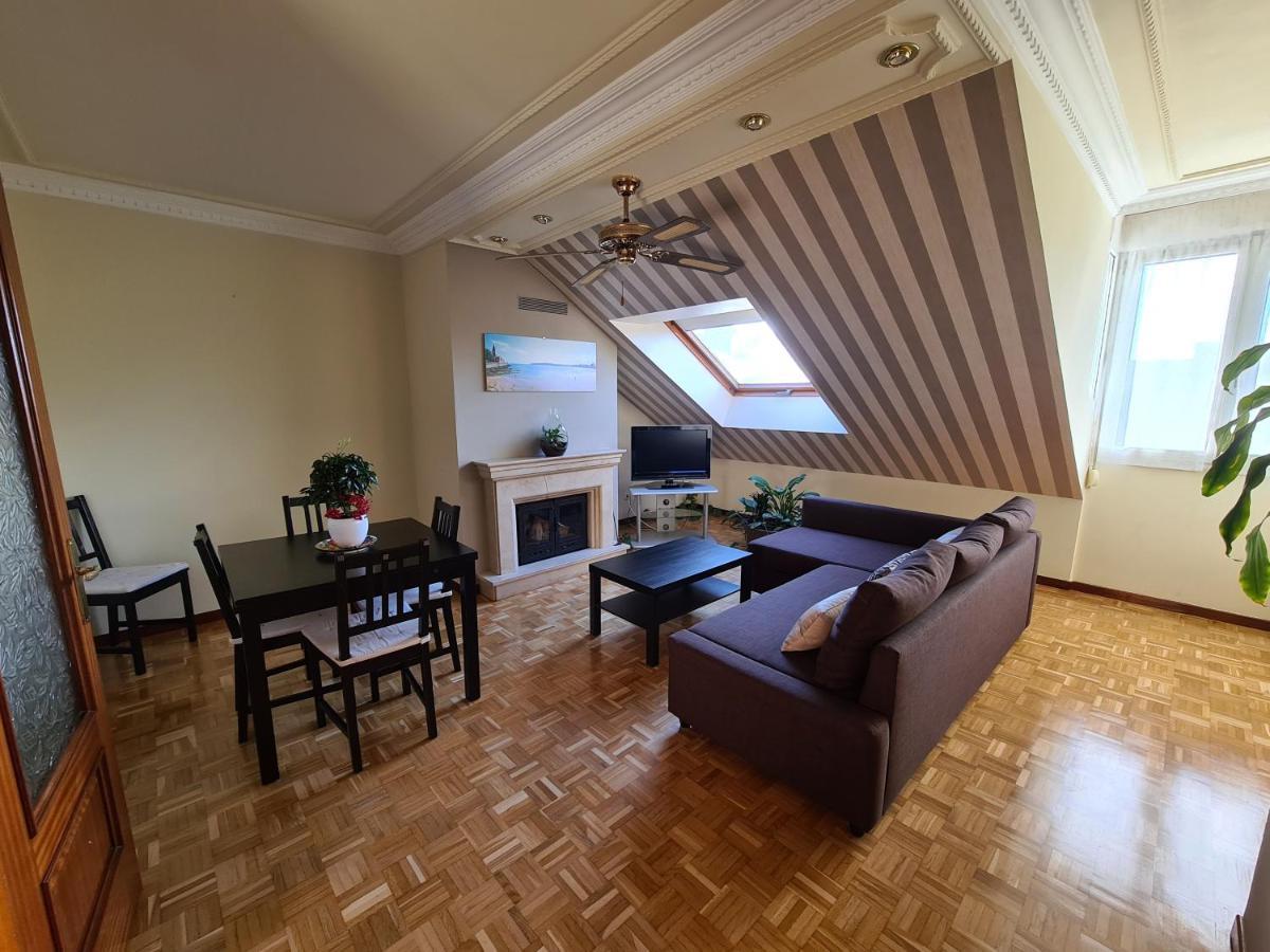 106a ático Con Garaje Y Chimenea Cerca De La Playa Apartamento Gijón