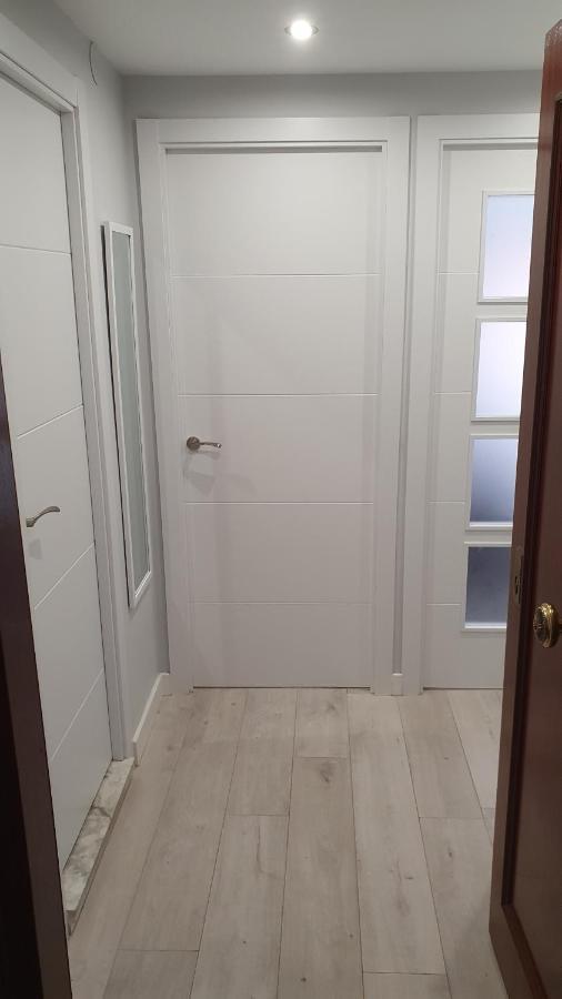 Centro-puerto Deportivo Apartamento