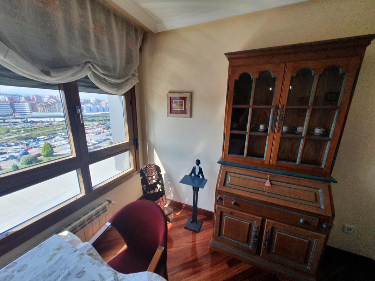 Apartamento Acacias - Piso Amplio En Playa De Poniente 6personas Con Garaje Gijón