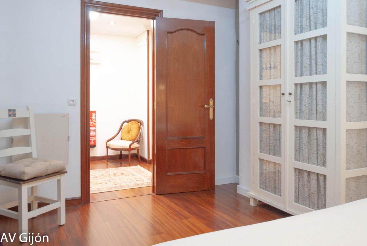 Av Cangas De Onis 3 Apartment *
