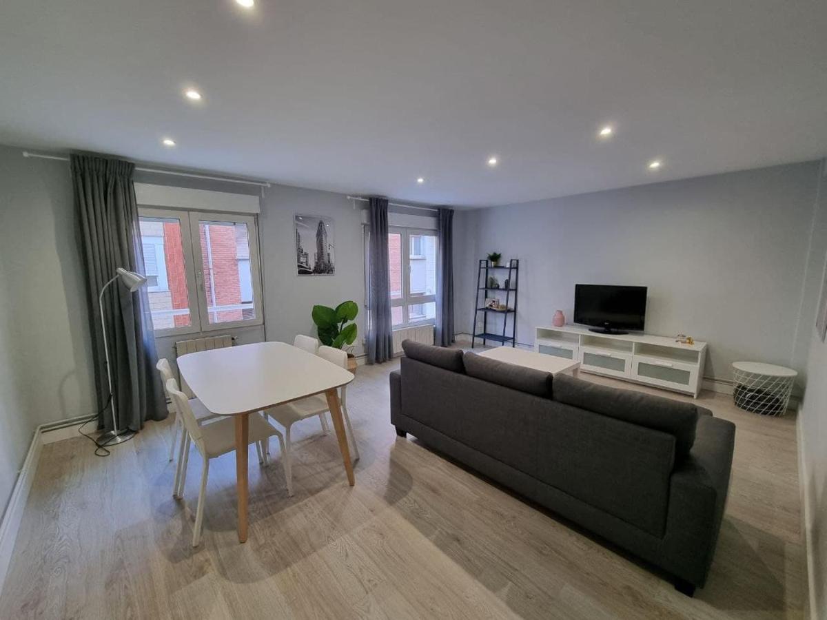 111a Apartamento Moderno De 2 * Gijón