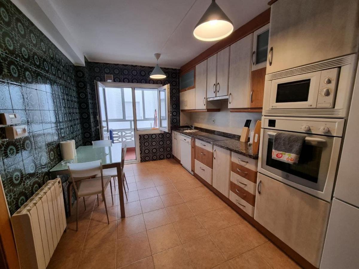 126a Apartamento Escalera 7 Playa - 3 * Gijón