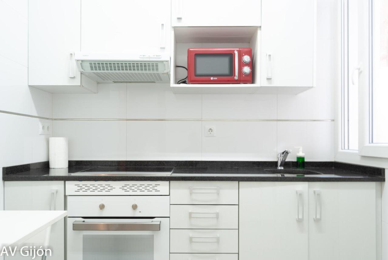 Av Pelayo Apartment *