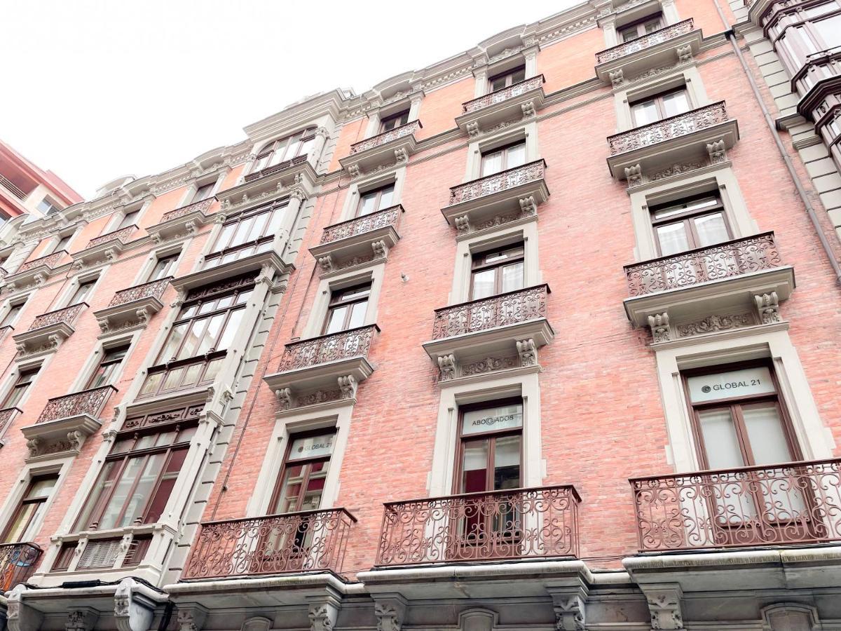 1901 - Impresionante Piso De Diseno En Edificio Emblematico