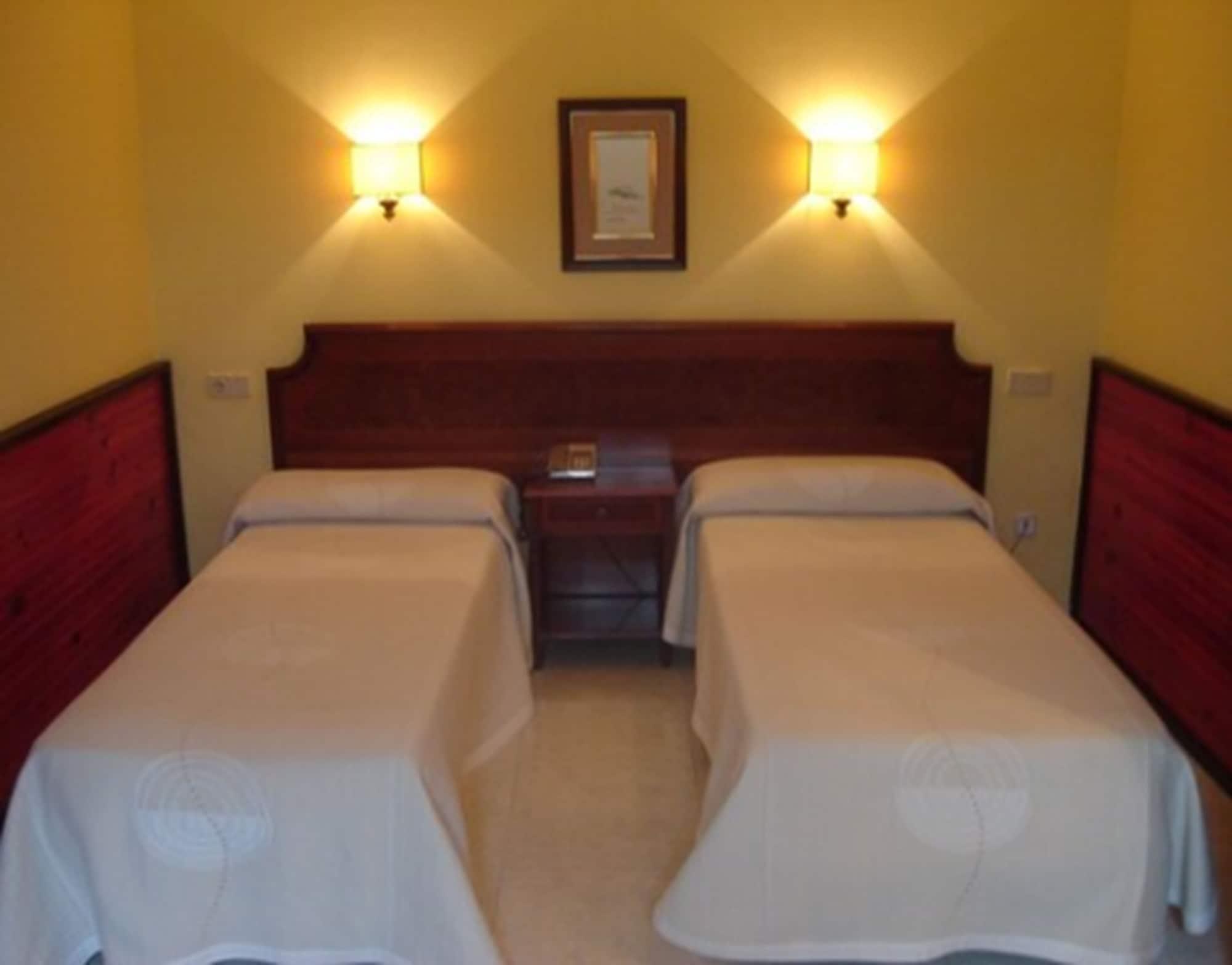 Centro Begona Hotel