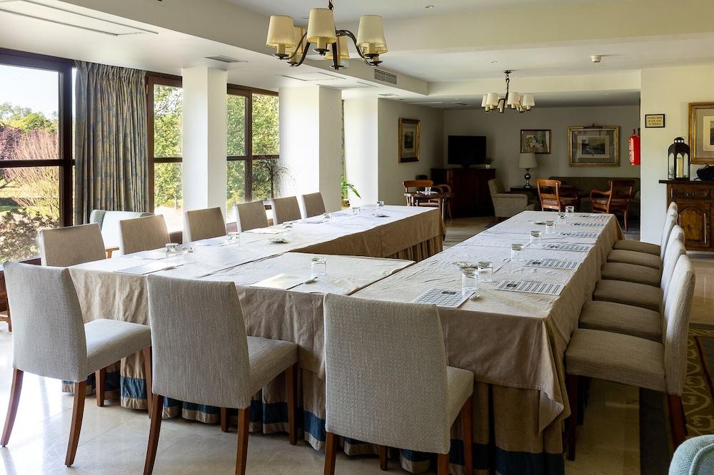 Hotel De 4*