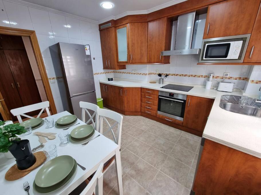 Apartamento Centrico De 3 *