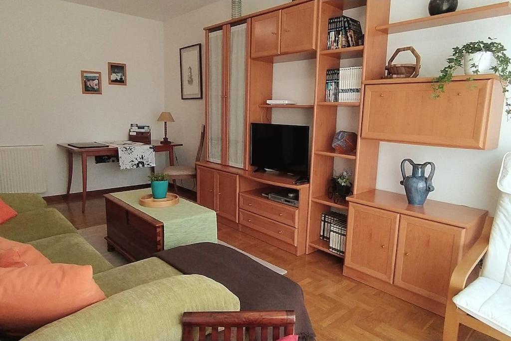 Apartamento De 2 Hab. Con Todo Lo Necesario. Apartamento Gijón
