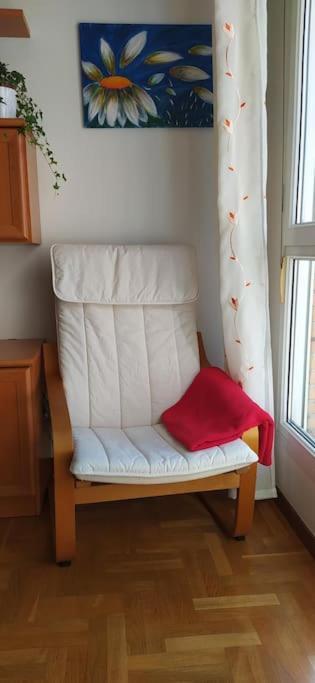 Apartamento De 2 Hab. Con Todo Lo Necesario. Apartamento *