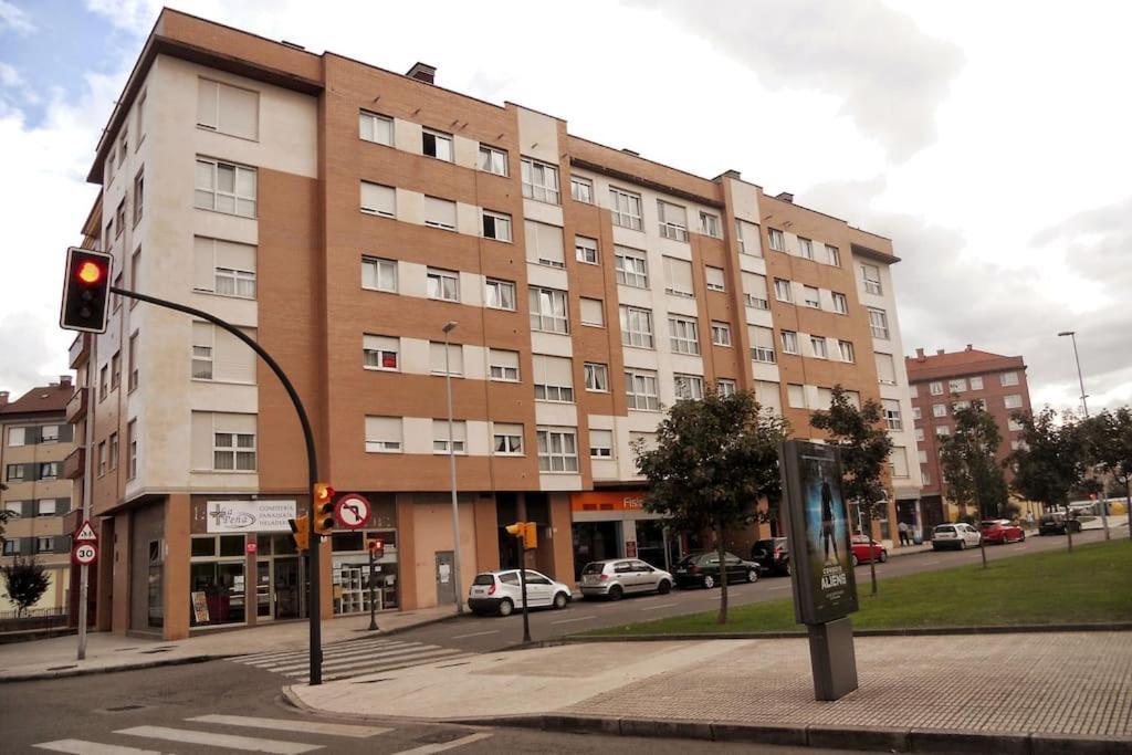 Apartamento De 2 Hab. Con Todo Lo Necesario. Apartamento *
