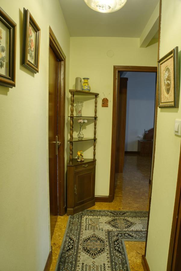 Muy Amplio, Con Wifi Y A 12 Minutos Del Centro Apartment Gijon