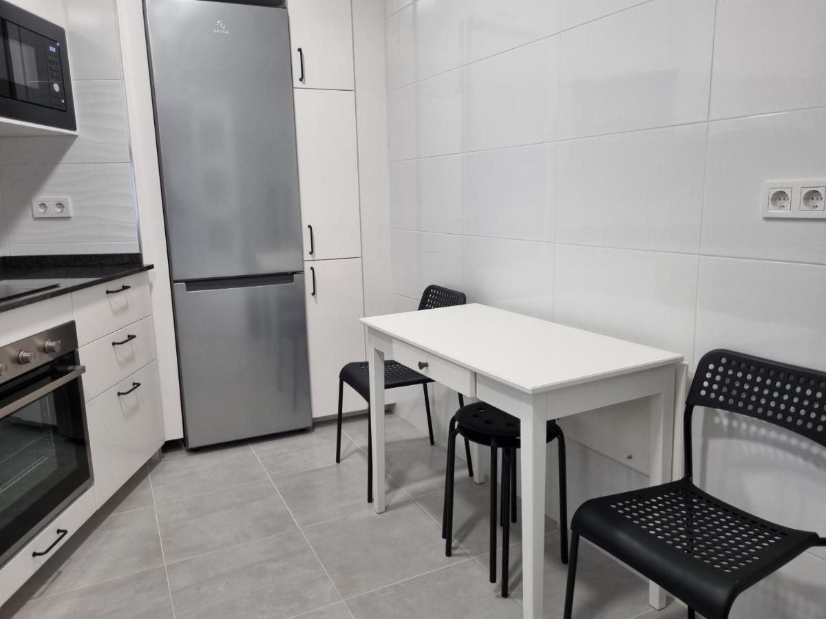 143a Moderno, Céntrico, 3 *