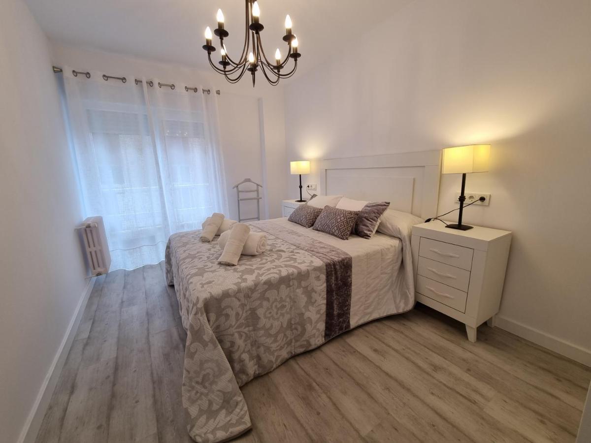 143a Moderno, Céntrico, 3 *