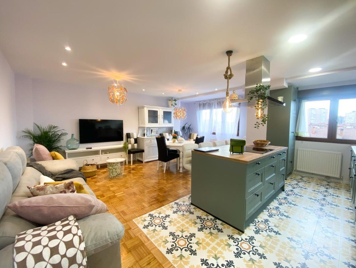 Apartment La Veiguela De Ii, Con Plaza De Garaje Y Jacuzzi Incluido Gijon