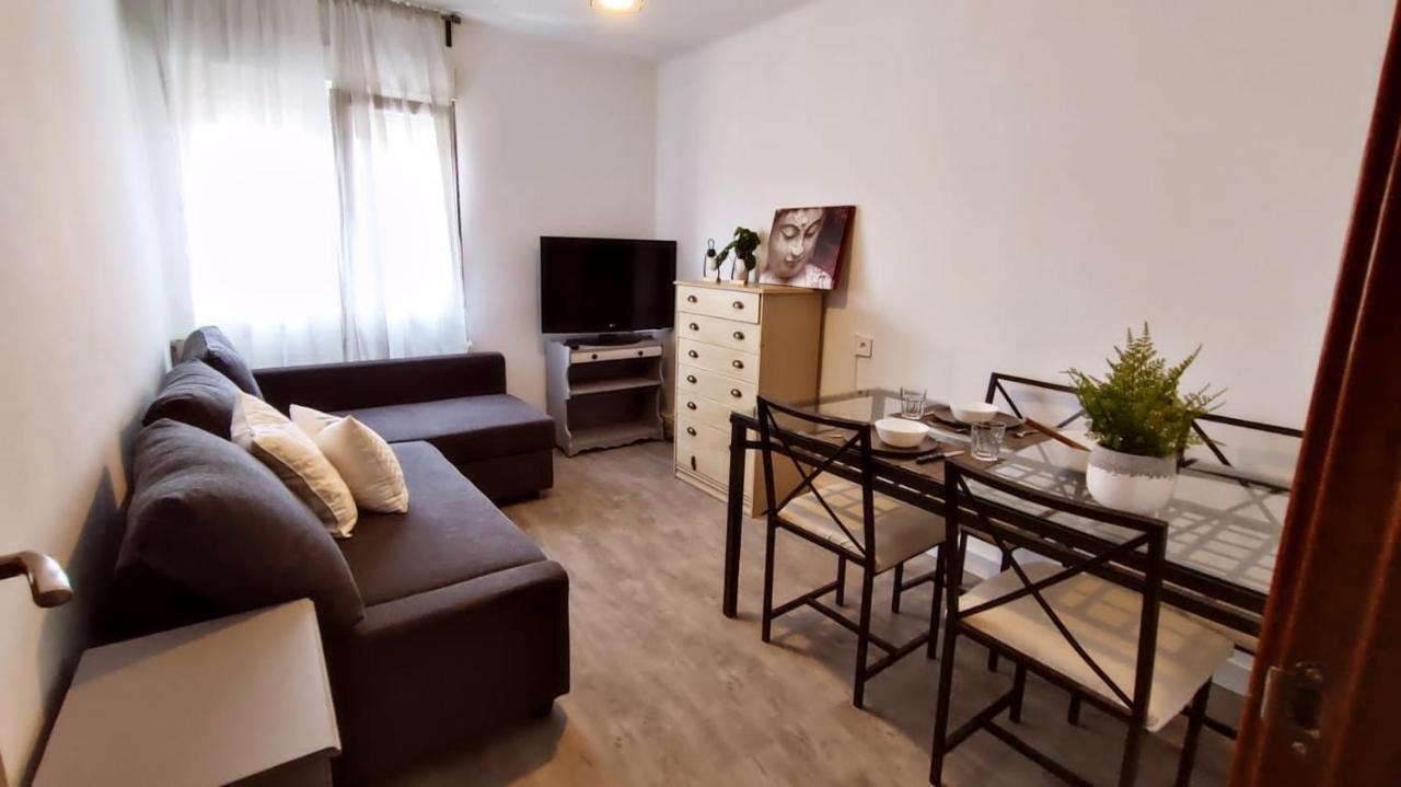 Precioso Apartamento En *
