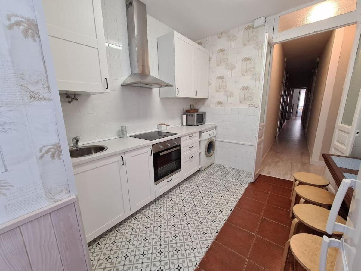 122a - Emblemática Vivienda En Playa San Lorenzo * Gijón