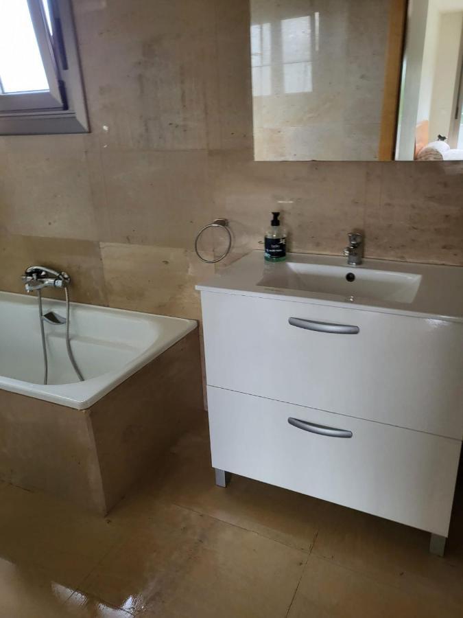 Holiday home En Somio Con Independiente Gijon