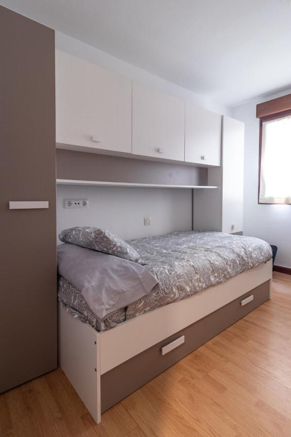 Beautiful Next To The Beach! Apartment Gijon