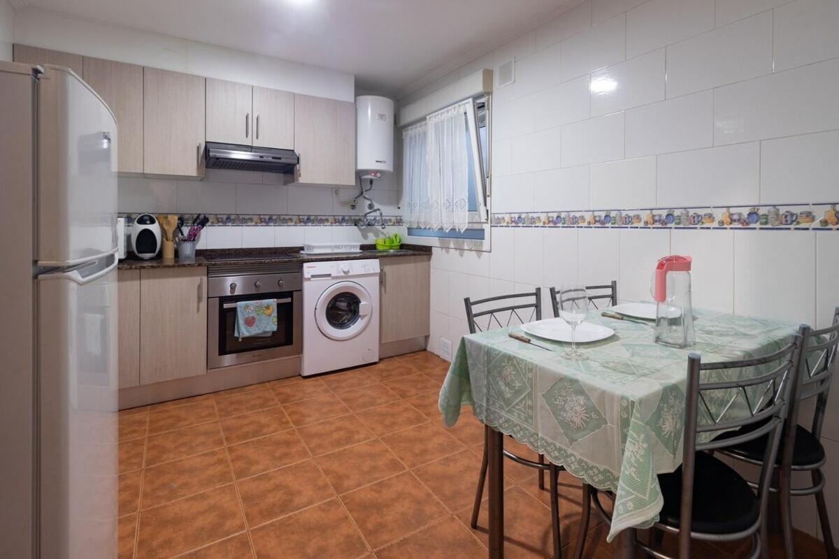 Apartment Beautiful Next To The Beach!
