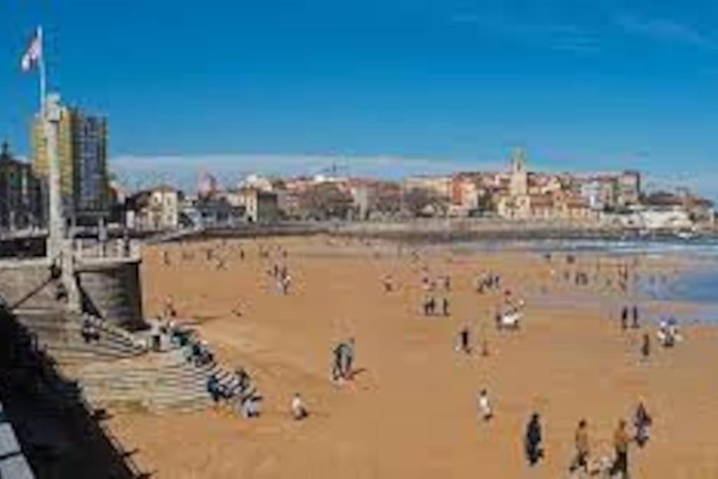 Espacioso 140 M2 Y Calidad A 250 Metros Playa Y Puerto Deportivo 5hab 2 Banos Vut2917as Apartment Gijon