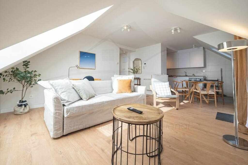 Apartamento La Atalaya De Xixon Gijón