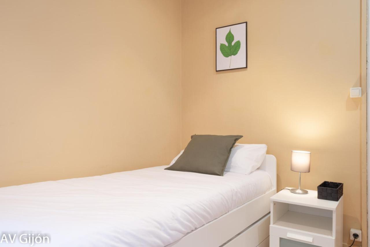 Av Ezcurdia 11 Apartment Gijon