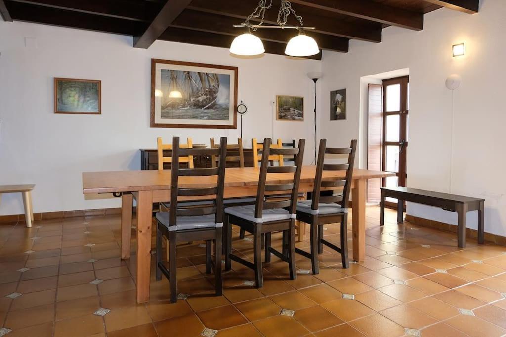 Casa De Pueblo Adosada, En La Zona Rural De Gijon. Сasa de vacaciones